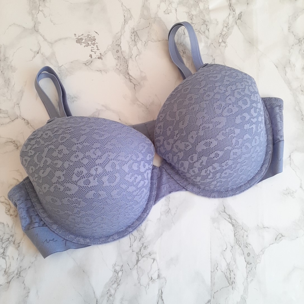 PINK Victoria Secret Wear Everywhere T-Shirt Lightly Lined Underwire and Panty - Picture 2 of 11